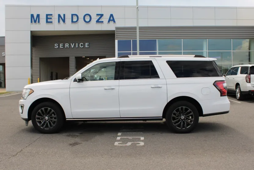 2021 Ford Expedition MAX Limited photo 1