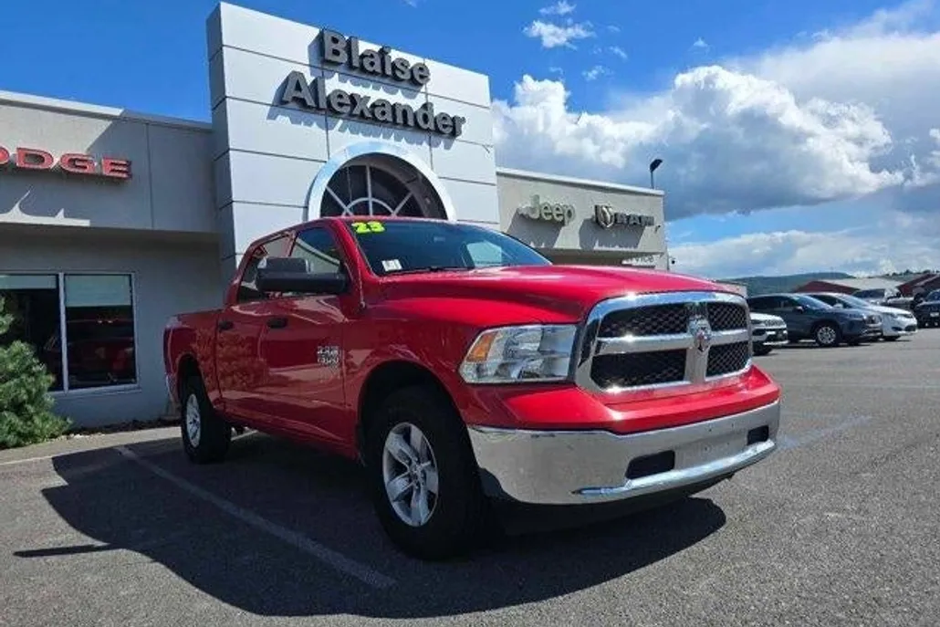 2023 Ram 1500 Classic SLT photo 1
