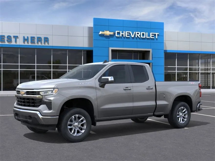 2026 Chevrolet Silverado 1500 LT photo 1