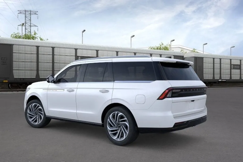 2025 Lincoln Navigator Reserve photo 1