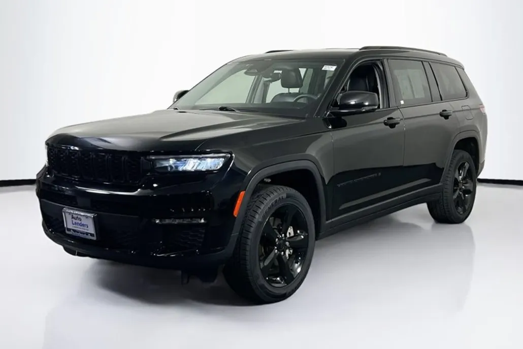 2023 Jeep Grand Cherokee Limited photo 1