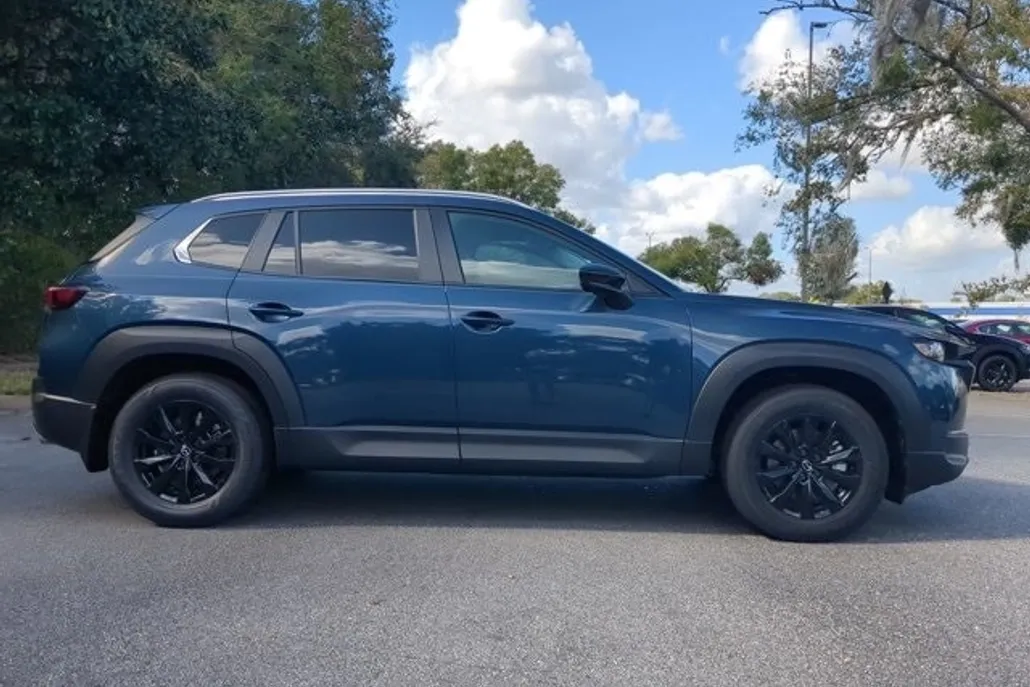 2025 Mazda CX-50 2.5 S Preferred photo 1