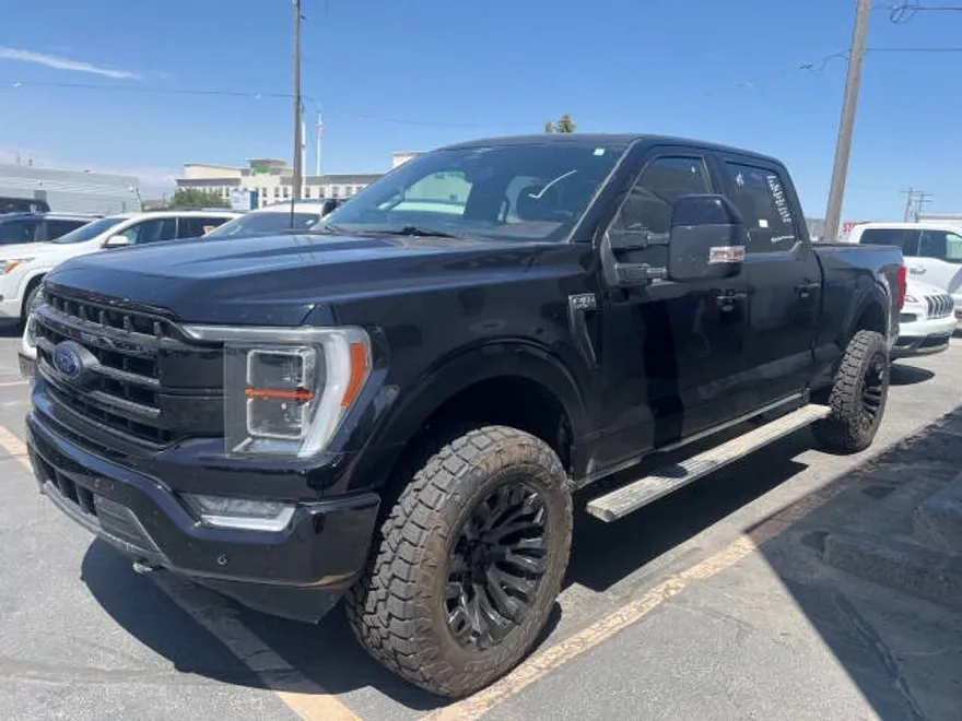 2023 Ford F-150 Lariat photo 1