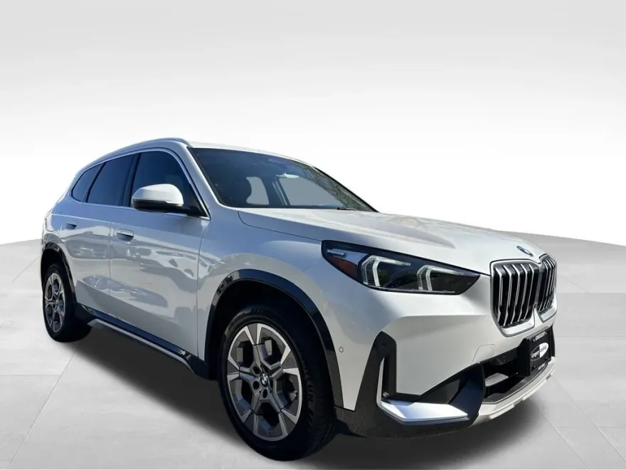 2025 Bmw X1 XDrive28i photo 1