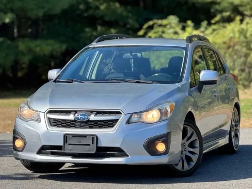 2013 Subaru Impreza 2.0i Sport Premium photo 1