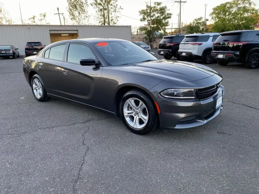 2023 Dodge Charger SXT photo 1