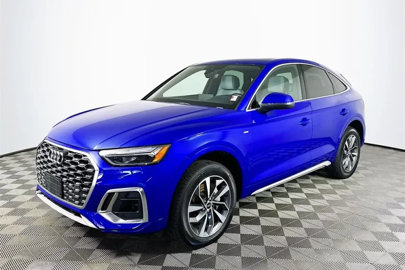 2022 Audi Q5 Sportback 45 S line Premium Plus photo 1