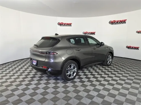 2024 Dodge Hornet R/T Plus photo 4