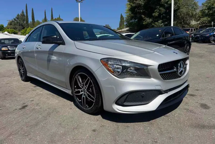 2019 Mercedes Benz CLA 250 photo 1