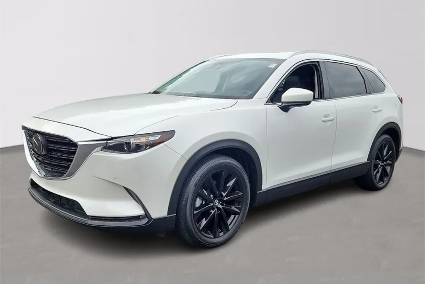 2022 Mazda CX-9 Touring photo 1