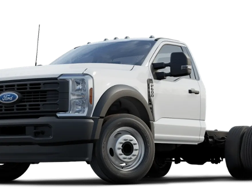 2024 Ford F-600 photo 1