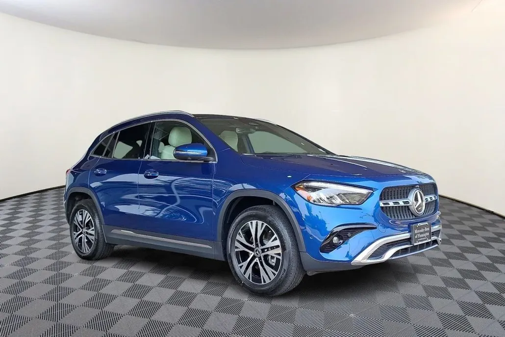 2025 Mercedes Benz GLA 250 4MATIC photo 1