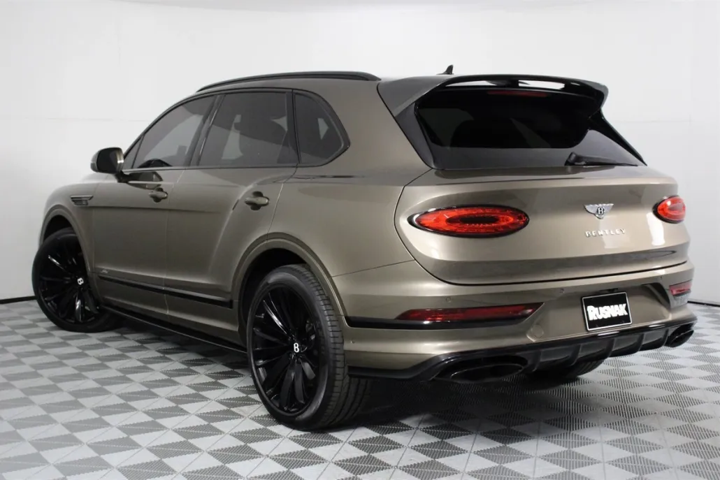 2021 Bentley Bentayga Speed photo 1