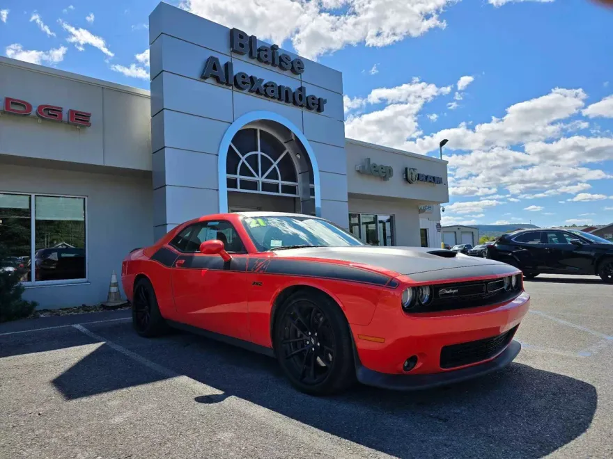 2021 Dodge Challenger R/T Scat Pack photo 1