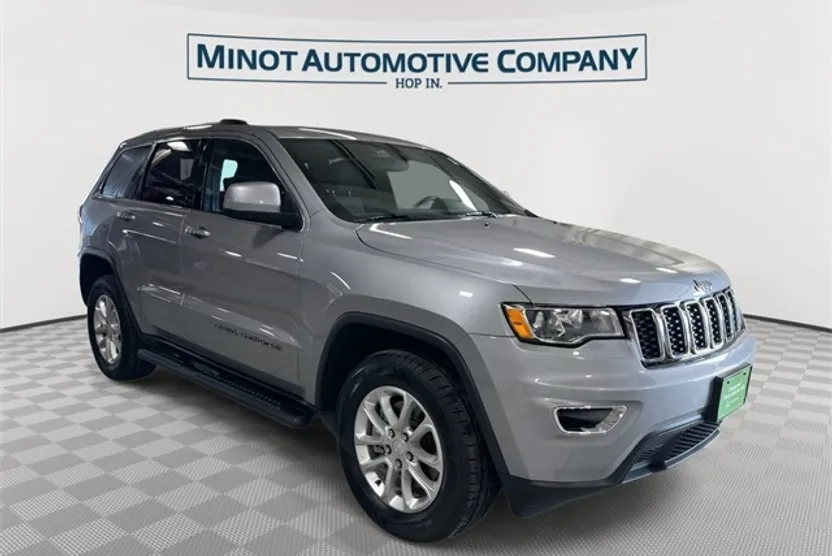 2021 Jeep Grand Cherokee Laredo E photo 1