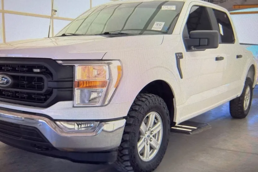 2022 Ford F-150 XL photo 1