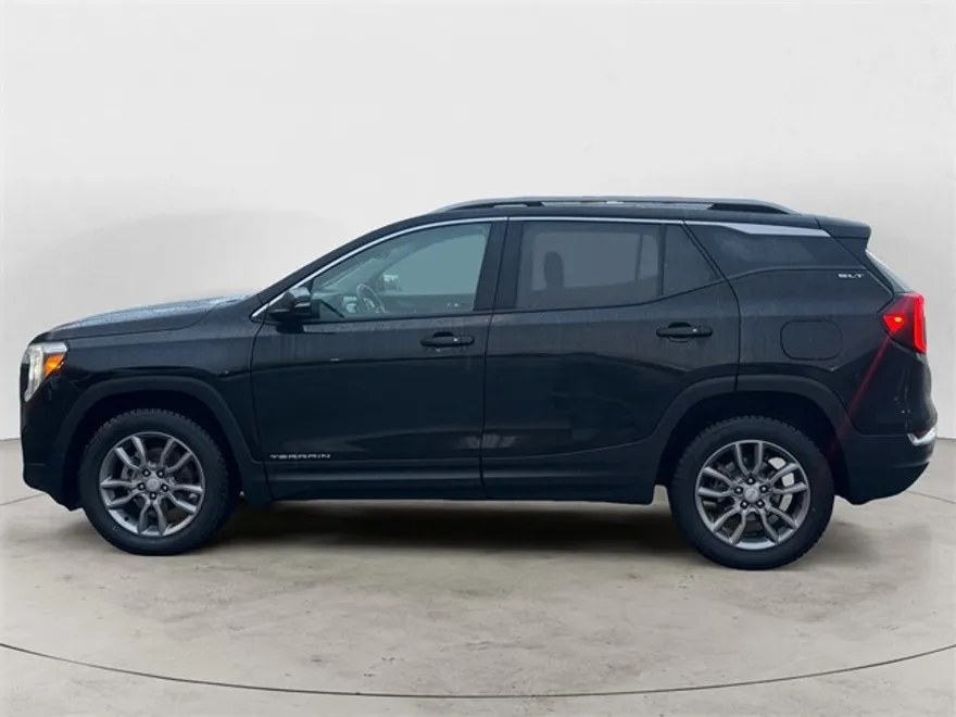 2024 Gmc Terrain SLT photo 1