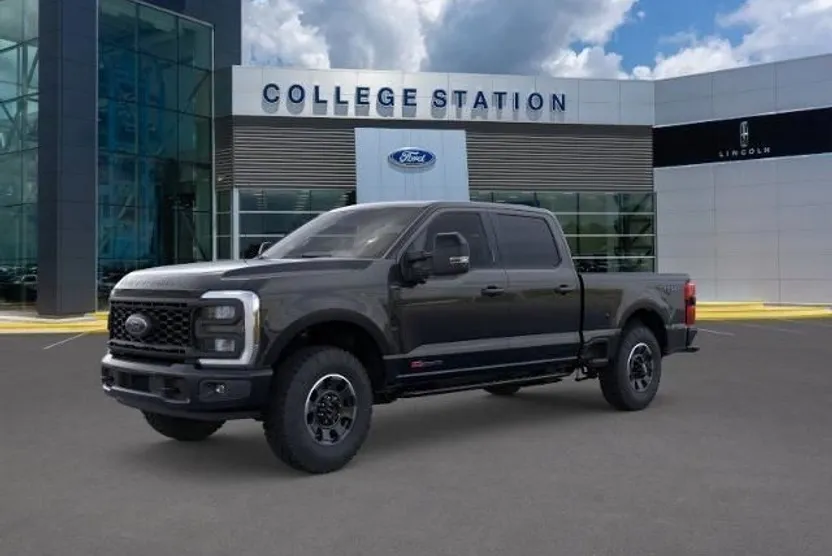2025 Ford F-250 photo 1