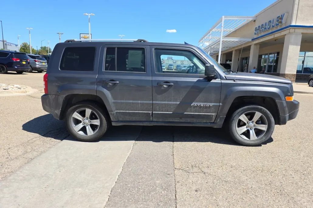 2017 Jeep Patriot Latitude High Altitude Altitude Edition photo 1