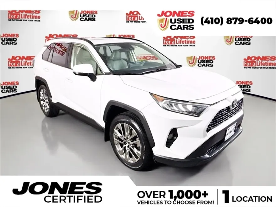 2019 Toyota RAV4 XLE Premium photo 1