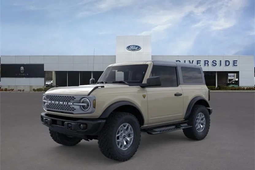 2025 Ford Bronco Badlands photo 1
