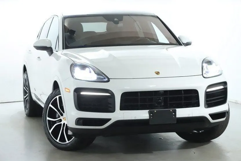 2021 Porsche Cayenne Coupe Base photo 1