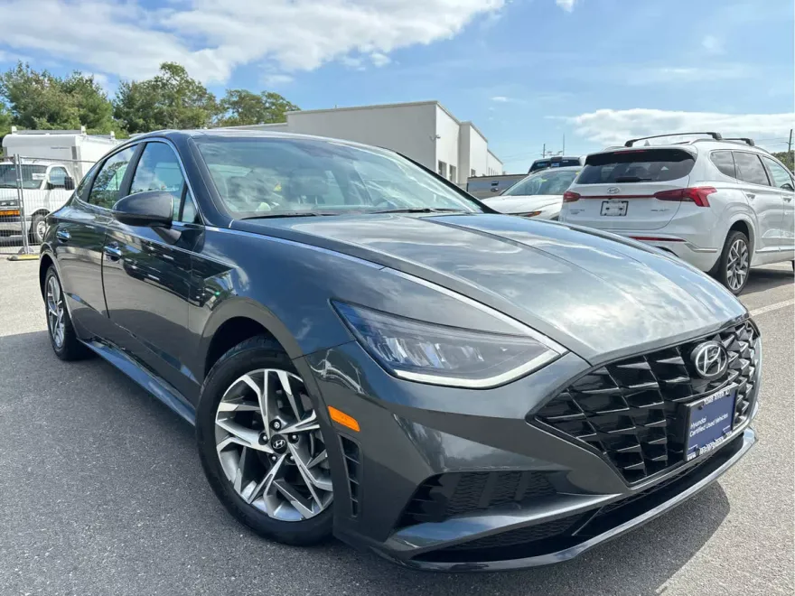 2023 Hyundai Sonata SEL photo 1