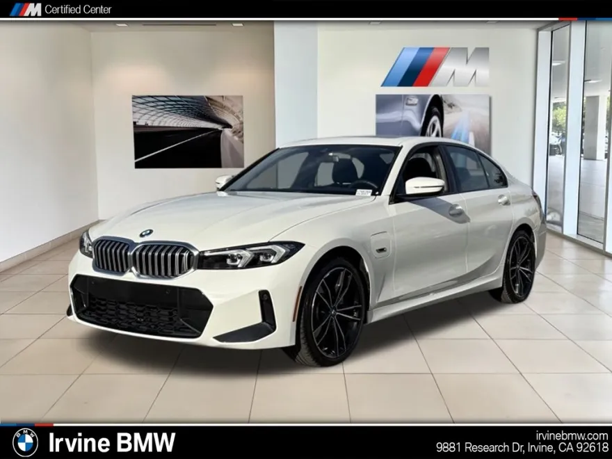 2023 Bmw 330e Sedan photo 1