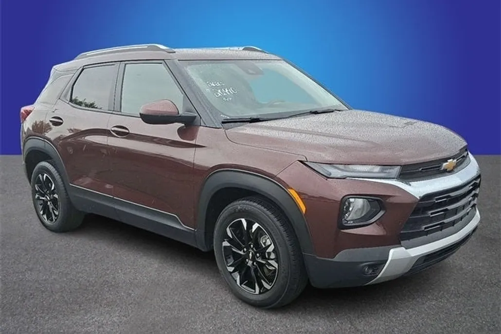 2023 Chevrolet Trailblazer LT photo 1