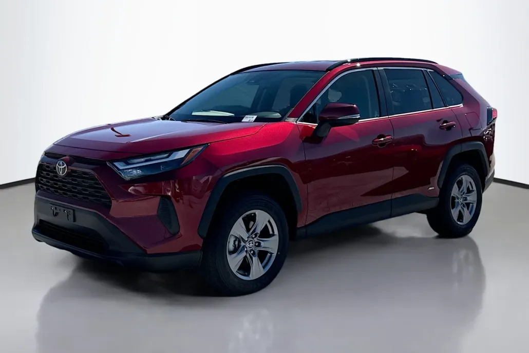 2025 Toyota RAV4 Hybrid LE photo 1