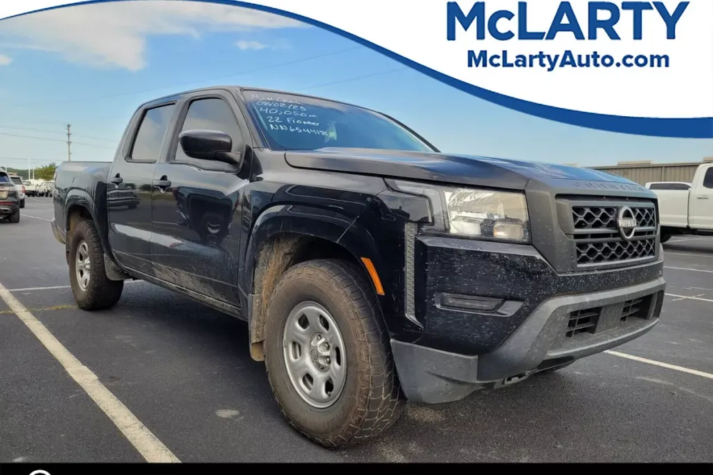 2022 Nissan Frontier S photo 1