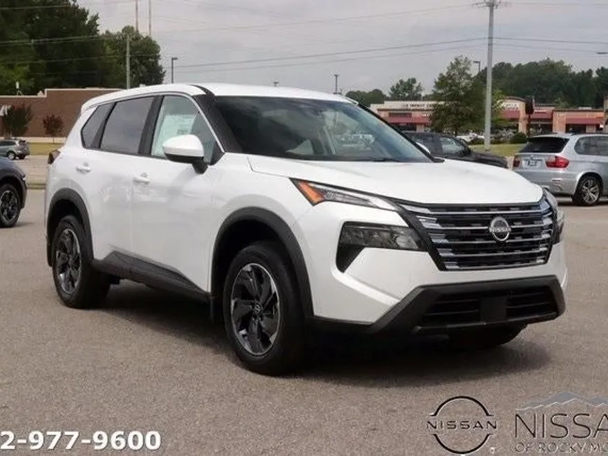 2026 Nissan Rogue SV photo 1