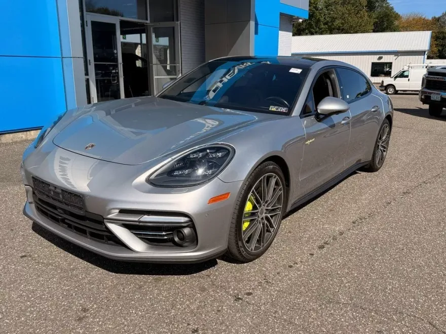 2018 Porsche Panamera Turbo S E-Hybrid Executive photo 1
