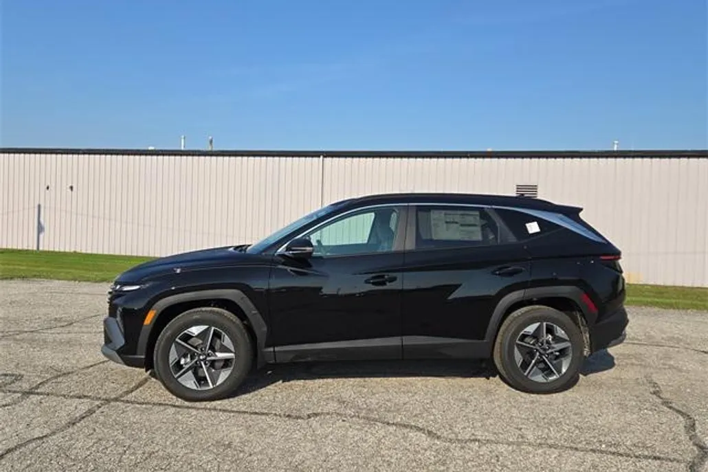 2025 Hyundai Tucson SEL Convenience photo 1
