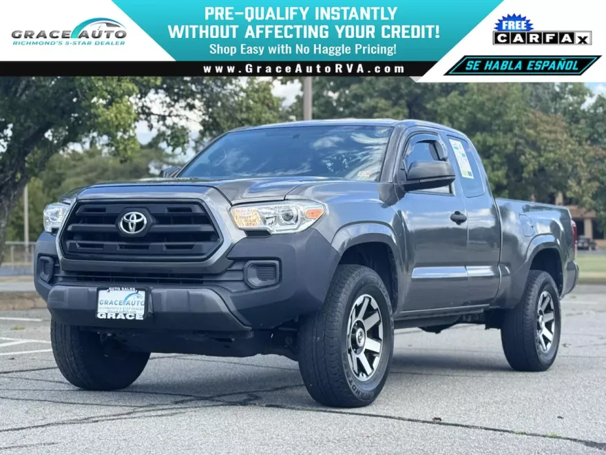 2017 Toyota Tacoma SR photo 1