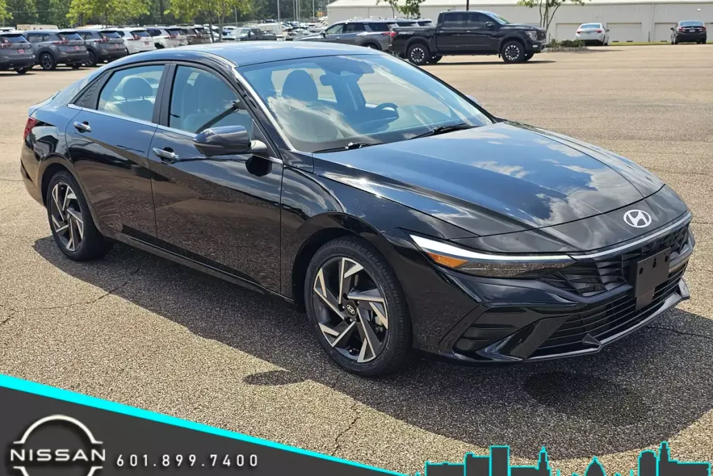2024 Hyundai Elantra Limited photo 1