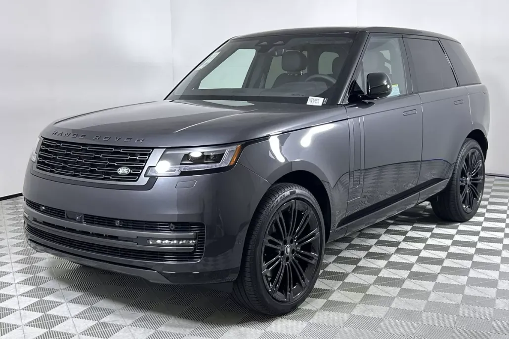 2025 Land Rover Range Rover SE photo 1