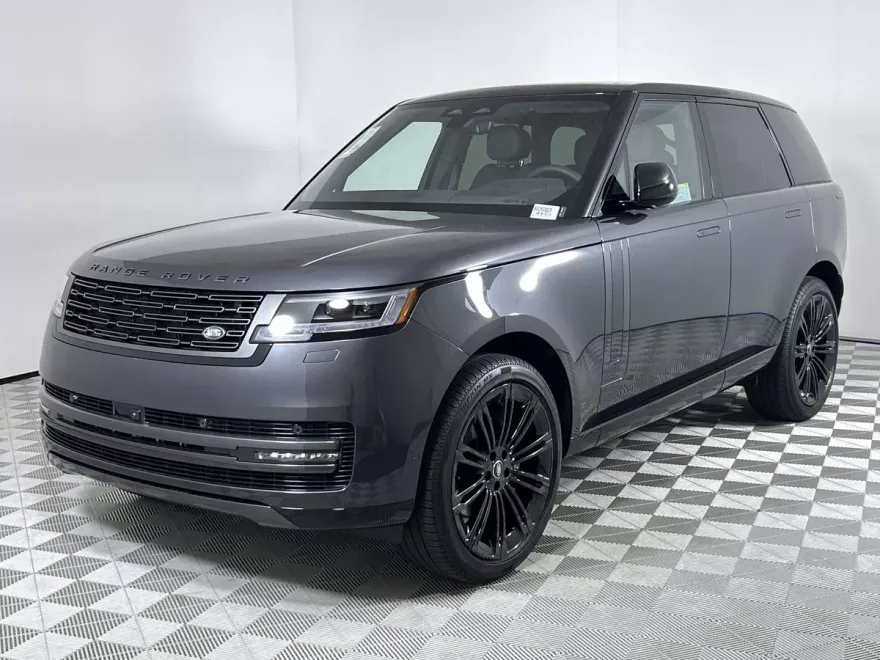 2025 Land Rover Range Rover SE photo 1