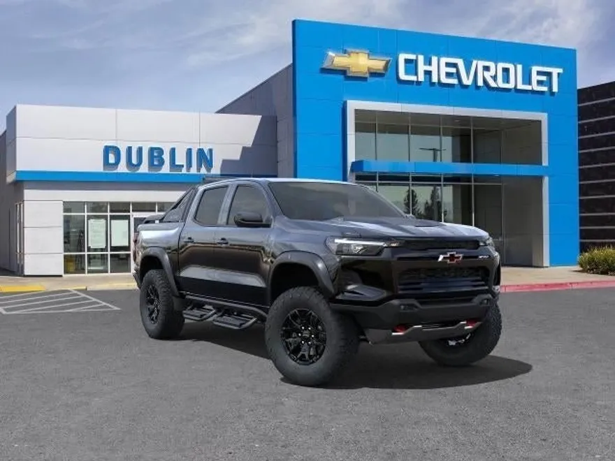 2025 Chevrolet Colorado ZR2 photo 1