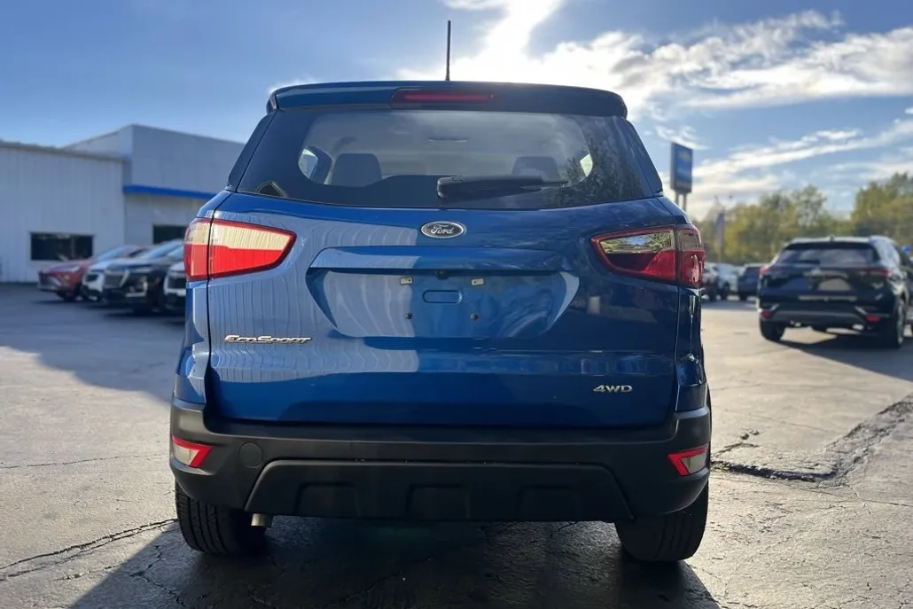 2022 Ford EcoSport S photo 1