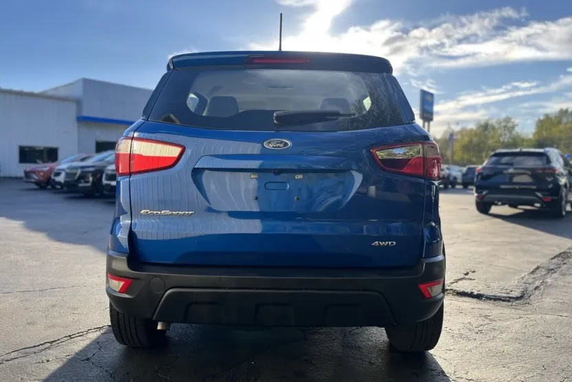 2022 Ford EcoSport S photo 1