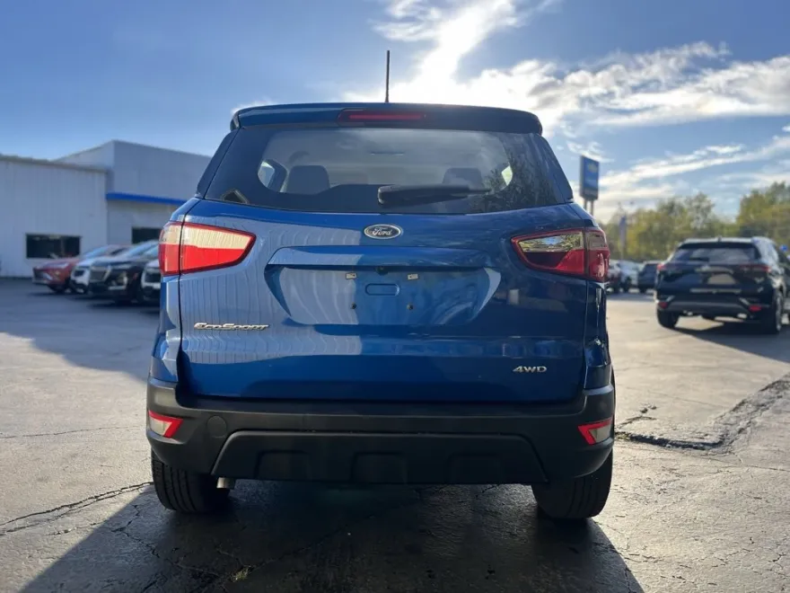 2022 Ford EcoSport S photo 1