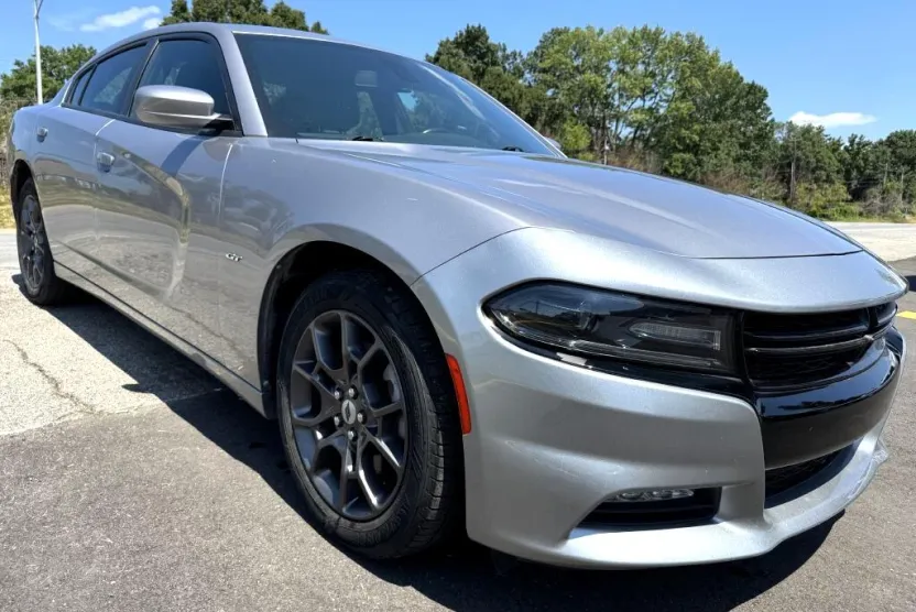 2018 Dodge Charger GT AWD photo 1