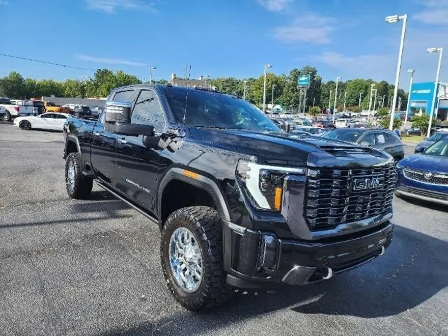 2024 Gmc Sierra 2500 HD Denali Ultimate photo 1