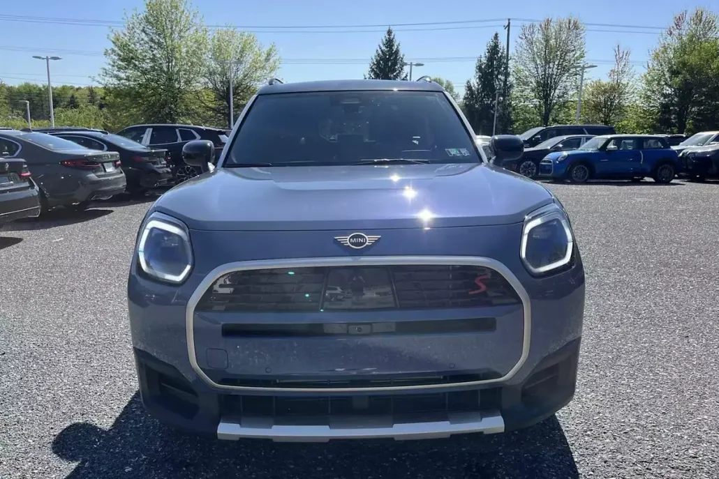 2025 Mini Cooper S ALL4 photo 1