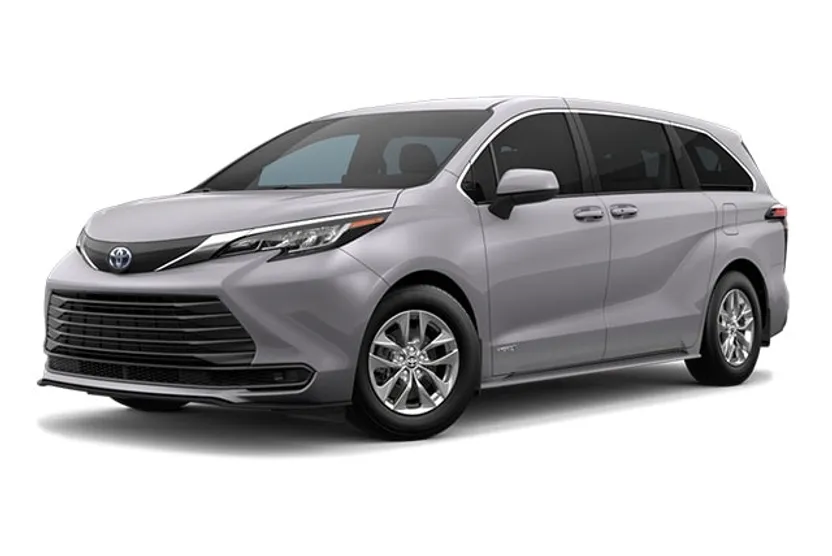 2022 Toyota Sienna LE photo 1