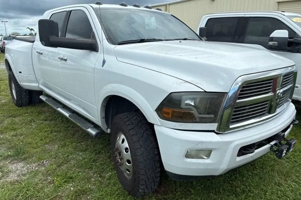 2012 Ram 3500 Laramie photo 1