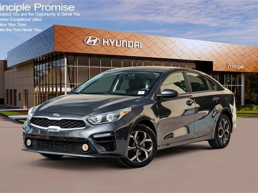 2019 Kia Forte LXS photo 1
