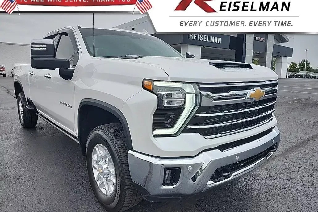 2024 Chevrolet Silverado 2500HD LTZ photo 1