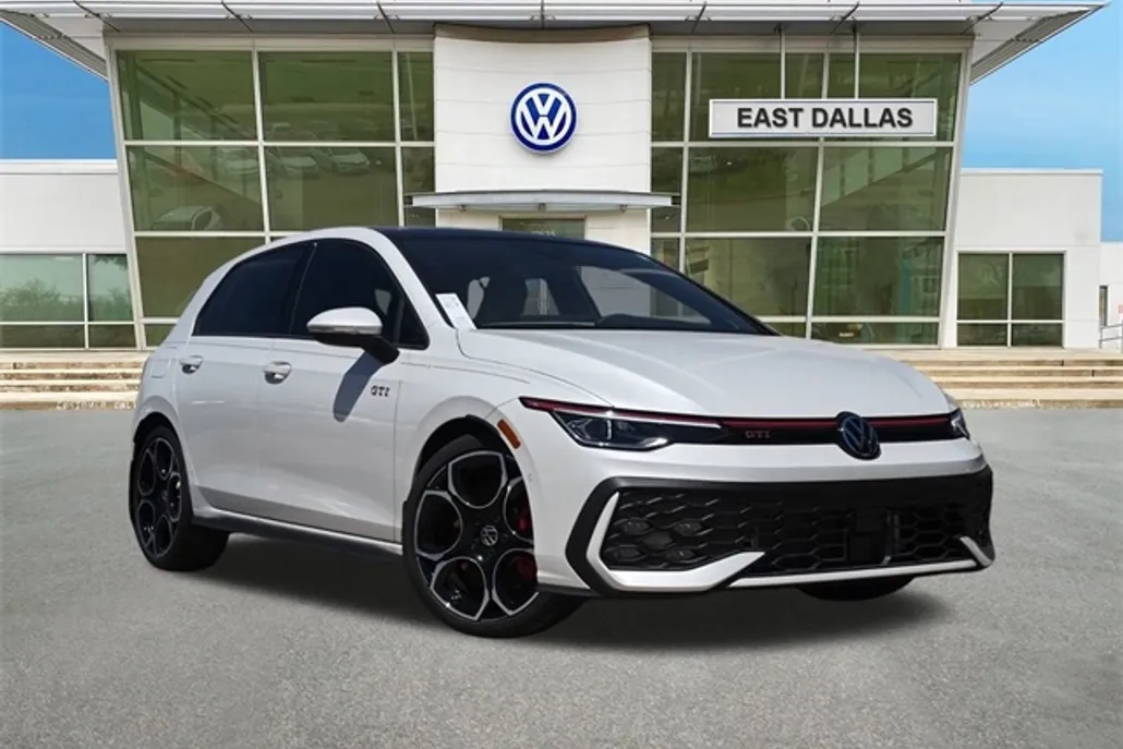 2025 Volkswagen Golf GTI Autobahn photo 1